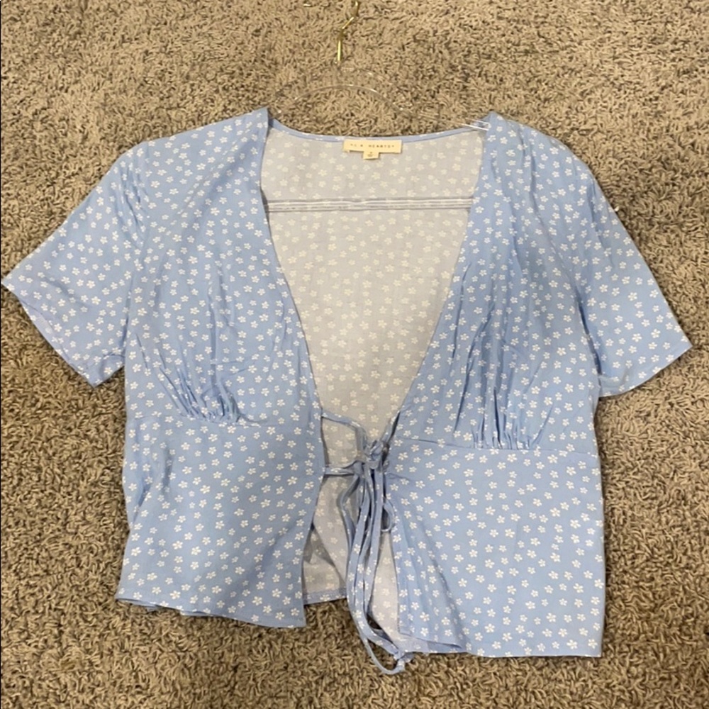 pacsun tie shirt w flowers